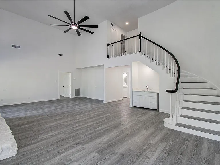 619 River Plantation Dr — Photo 6