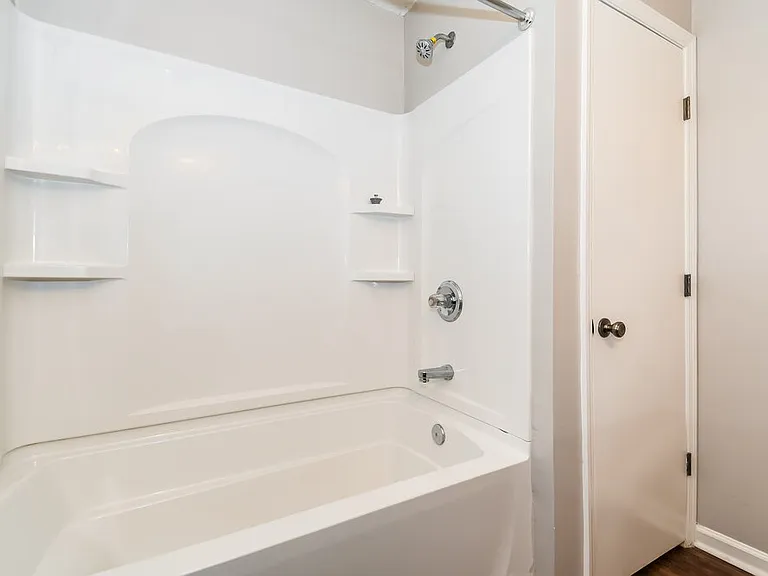 2285 Brian Lakes Dr E — Photo 14