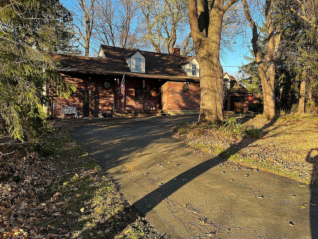 12318 Main Rd, Akron, NY 14001 Zillow