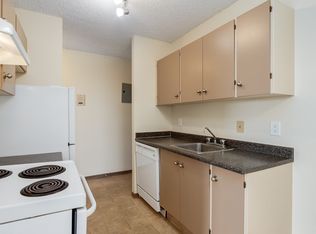 Elkwater Apartments, Calgary, AB T2V 0G6