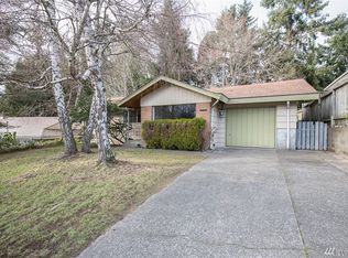 2112 E 24th St, Bremerton, WA 98310