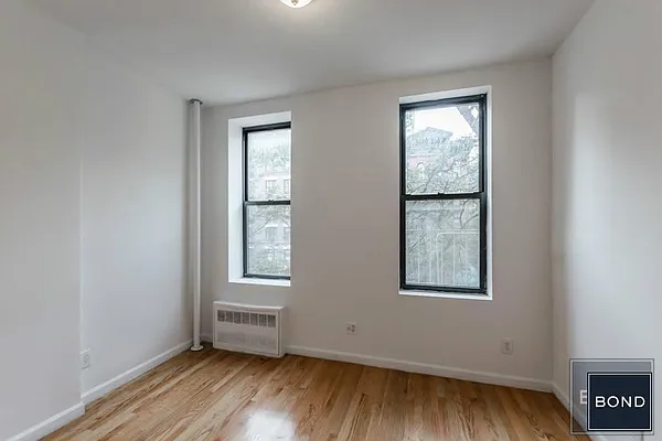 Rented by Bond New York | media 18