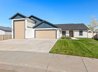 2508 E Crooked Creek St, Emmett, ID 83617