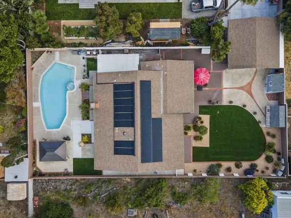 146 Loma Dr, Camarillo, CA 93010