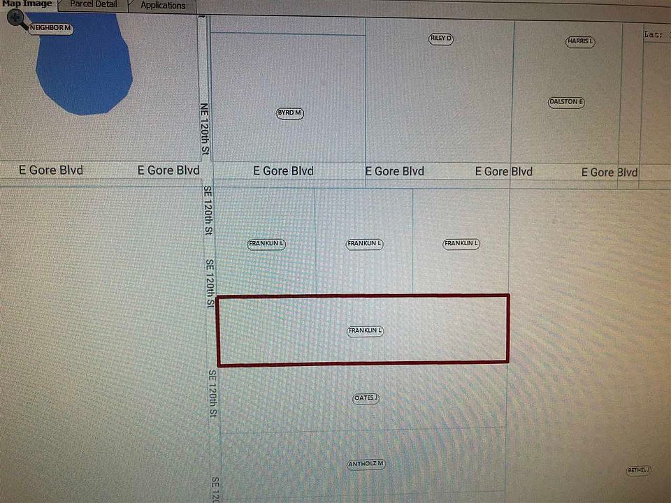 2nd image of 102 SE 120th St