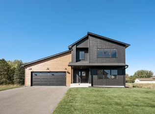 9982 14th Cir NE, Saint Michael, MN 55376