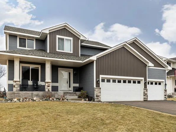 2148 Dogwood St, Lino Lakes, MN 55038