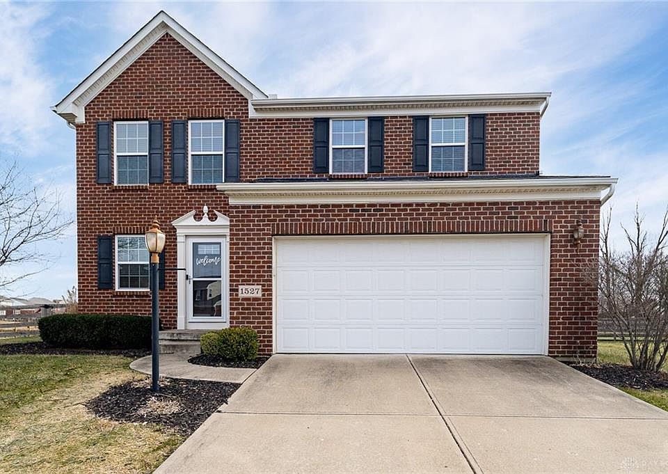 1st image of 1527 N Wood Creek Dr