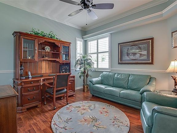5th image of 1826 Lancashire Dr
