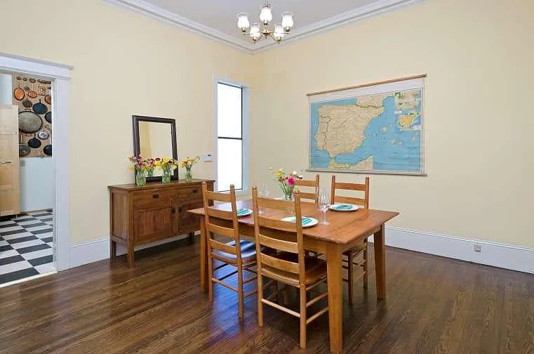 Dining Room w. View of kitchen
