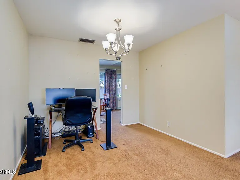 1536 E Gemini Dr — Photo 10