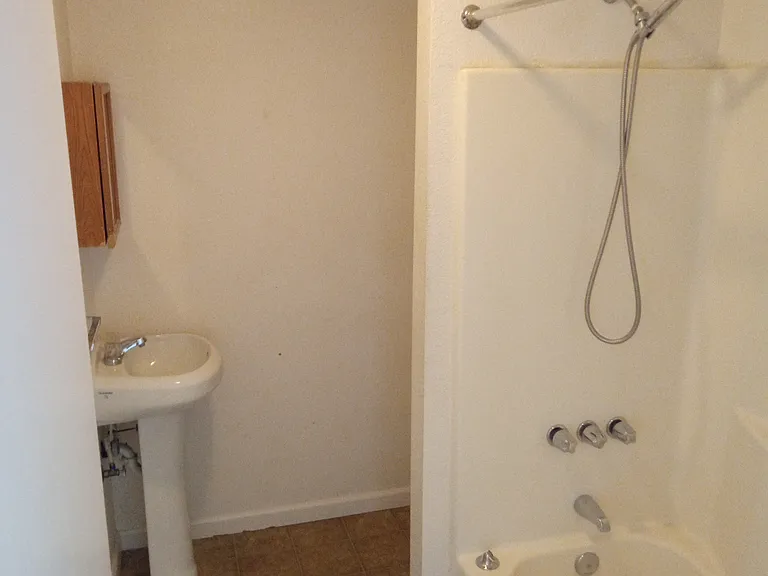 3387 E State Hwy #1 — Photo 13
