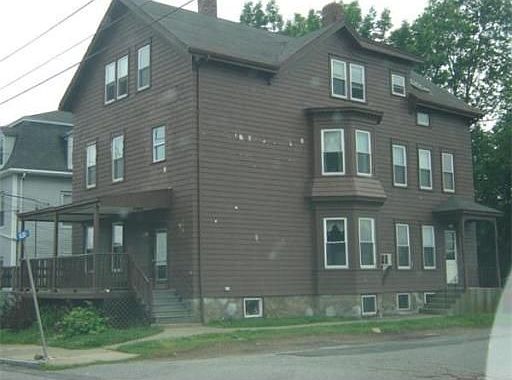 2nd image of 198 Hanover St