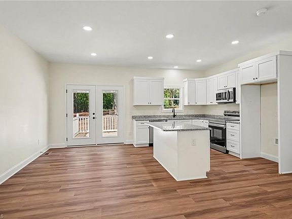 5th image of 2795 Beckner Rd