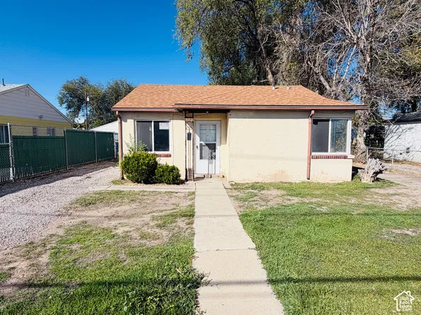 1322 W California Ave, Salt Lake City, UT 84104