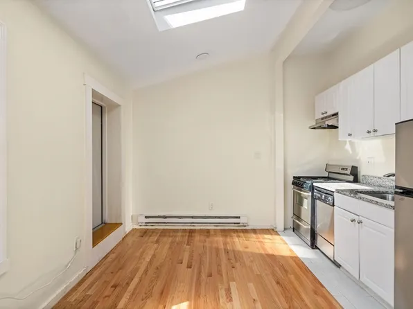 200 Northampton St APT 5, Roxbury, MA 02118