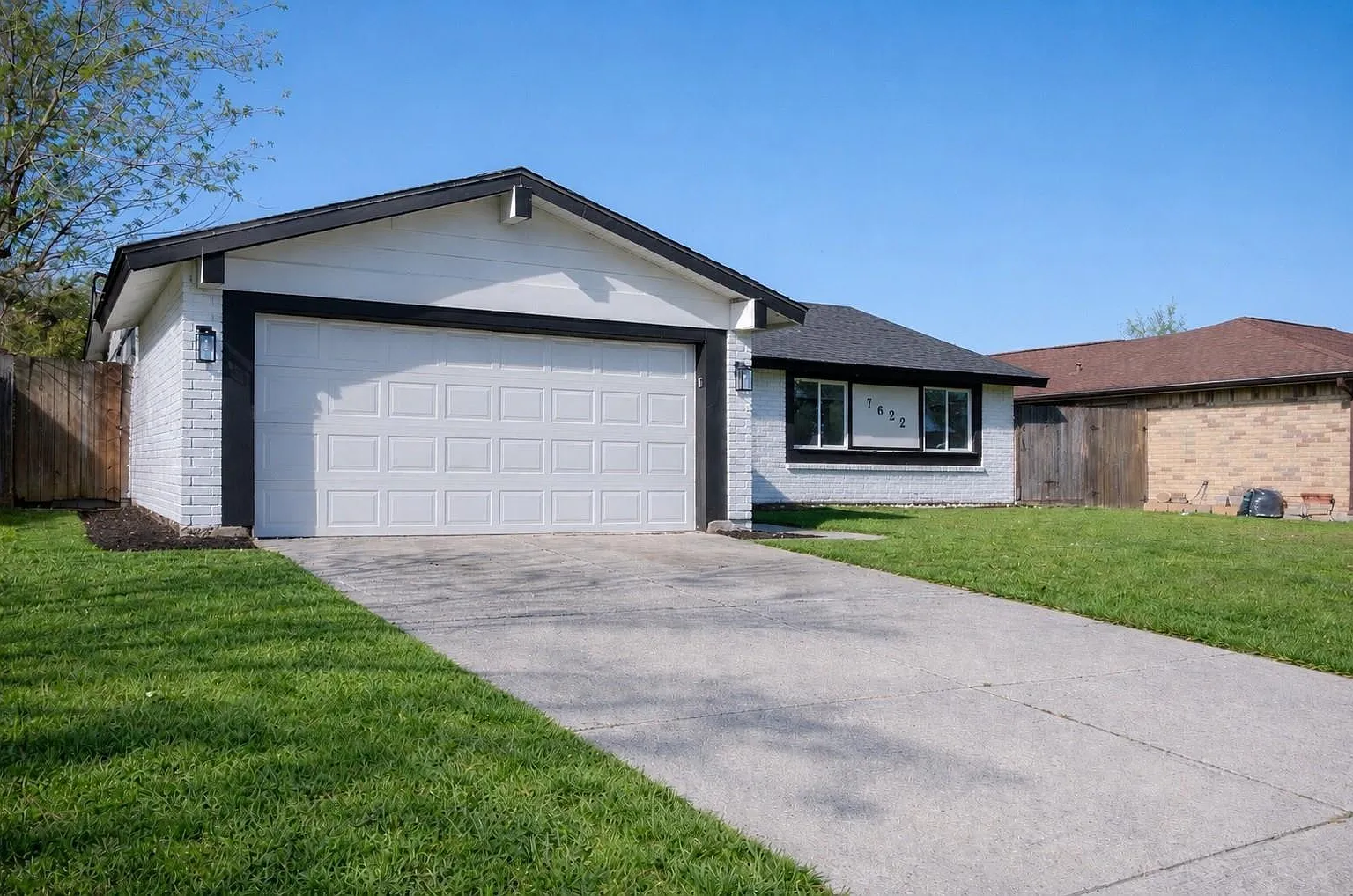 4 bed, 2.0 bath, 1632 sqft, $1,950 — Photo 2