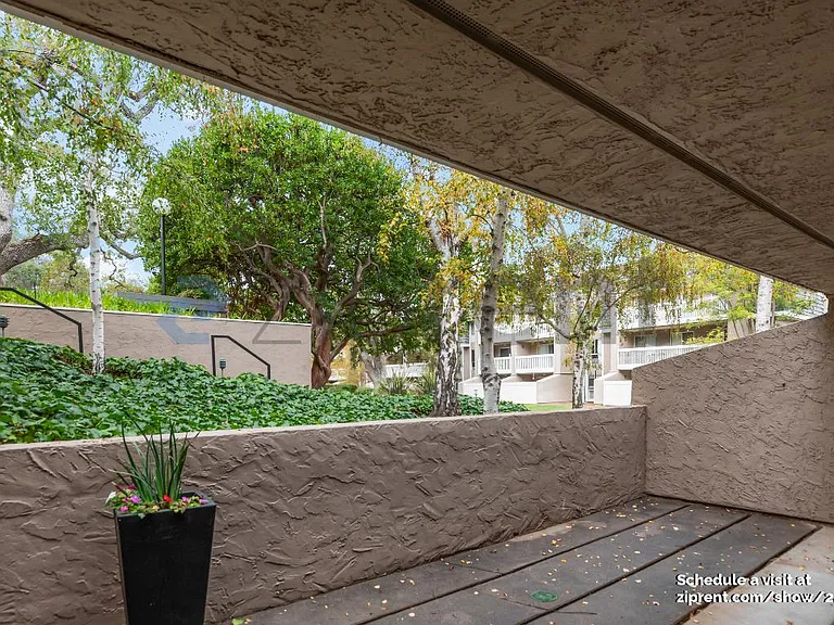 675 Sharon Park Dr #135 — Photo 21