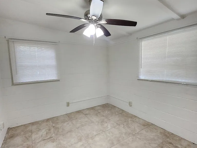 2 Nevada Cir — Photo 6