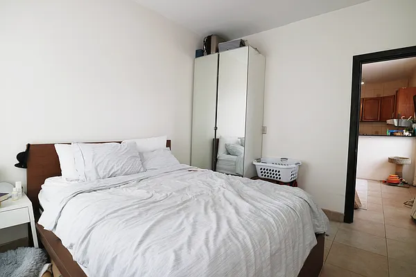 Rented by City Connections Realty | media 9