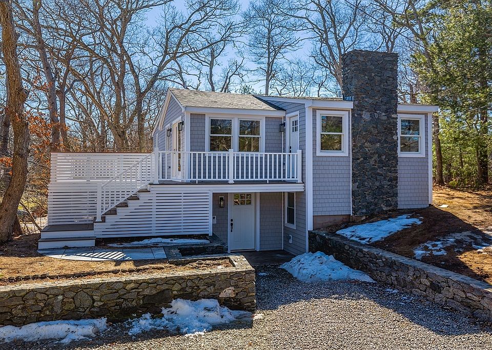1st image of 15 Manomet Beach Blvd