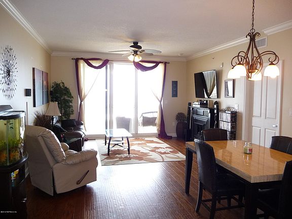 5th image of 1126 1ST Street N #702