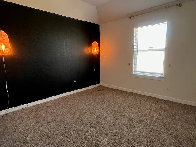 160 Biscayne Dr — Photo 14