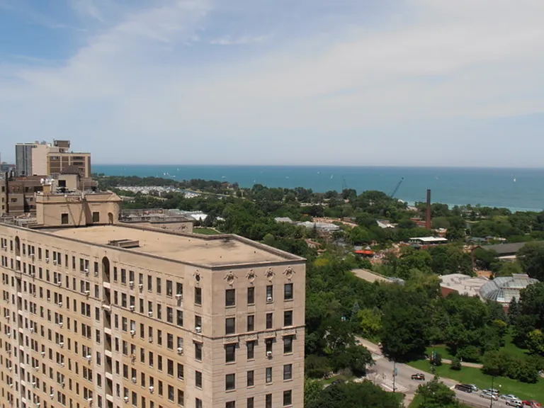 2020 N Lincoln Park W #23D — Photo 9