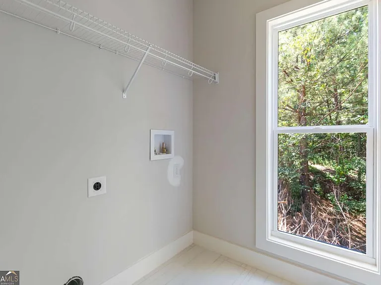 400 Ansley Dr — Photo 25