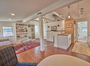 5 Gardonia St, Wareham, MA 02571