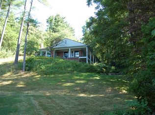 484 Barton Shore Dr, Ann Arbor, MI 48105