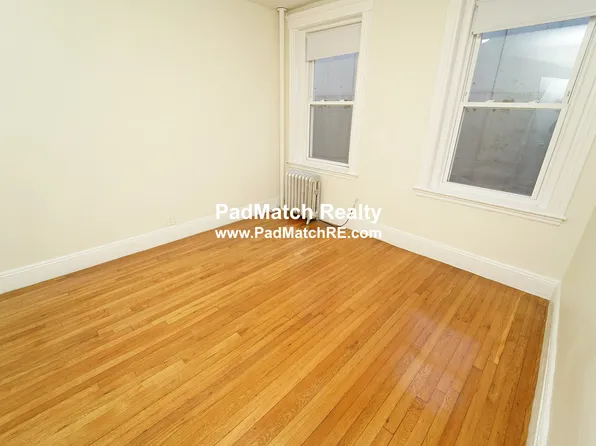 1177 Boylston St, Boston, MA