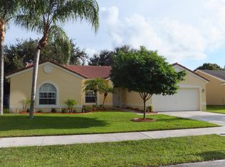 9760 SW 15th Dr, Davie, FL 33324