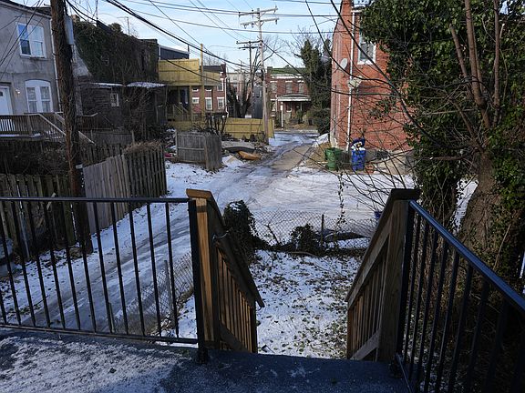5th image of 2638 Quantico Ave