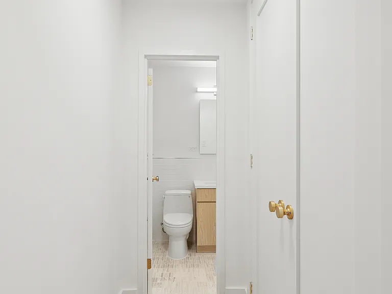 501 E 87th St #4K — Photo 9