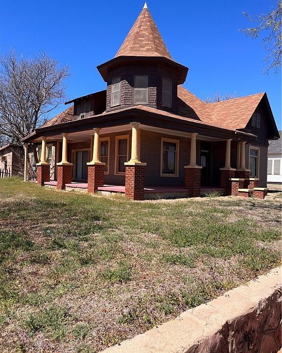611 N Custer St, Weatherford, OK 73096 Zillow