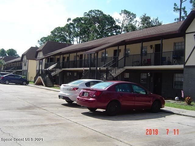 1st image of 3036 Sir Hamilton Cir #3