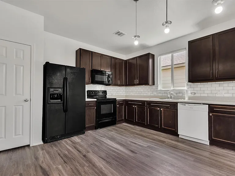 9300 China Rose Dr — Photo 14