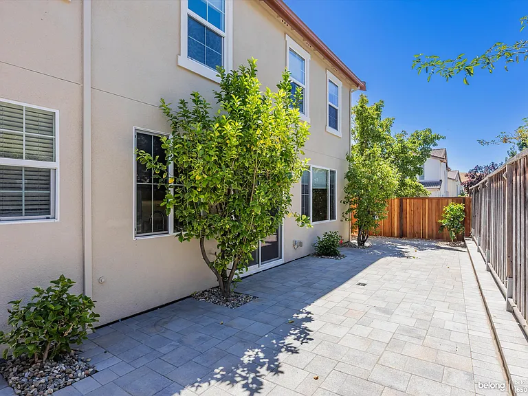 2721 Moet Ln — Photo 21