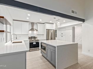 3117 W Phelps Rd, Phoenix, AZ 85053