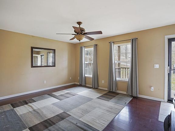 3rd image of 1042 Forest Dr SE
