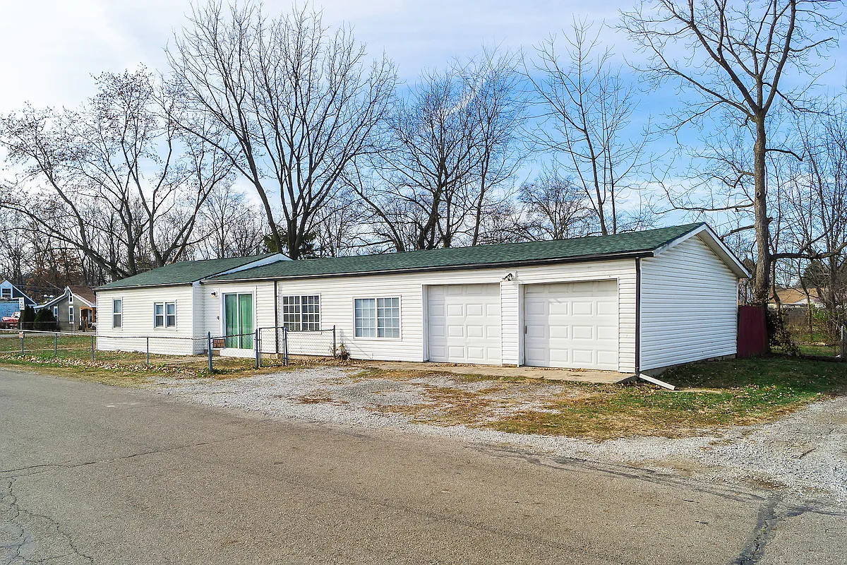 1814 Little Ave photo 1