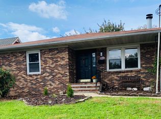 47 Madison Ave, Edison, NJ 08837