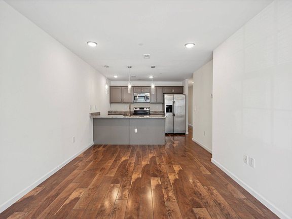 2nd image of 4619 Sansom St APT 1