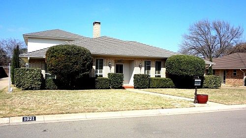 1st image of 1021 Briarcliff Dr