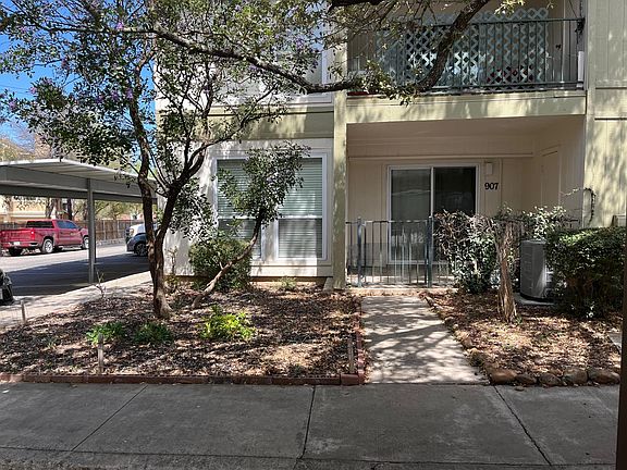 2nd image of 100 Lorenz Rd APT 907