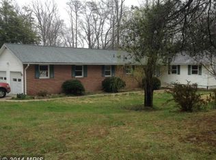 45101 Nalley Rd, Hollywood, MD 20636