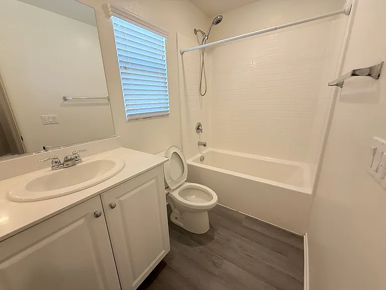 10357 Katelyn Ct — Photo 8