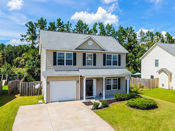 166 Crooked Run Dr, New Bern, NC 28560