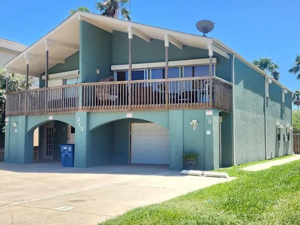 213 W Atol St, South Padre Island, TX 78597